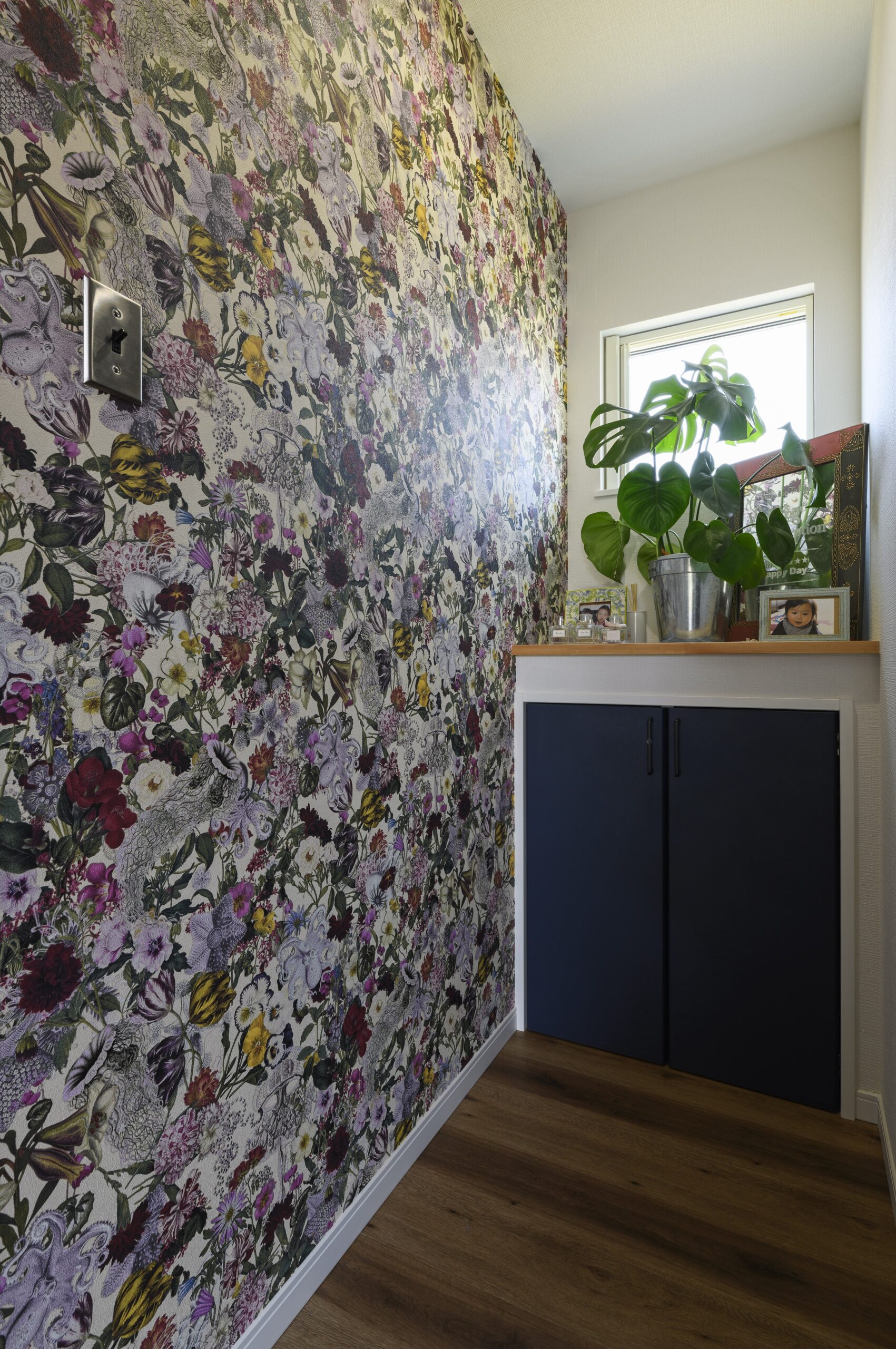 木材の温もりを感じるカリフォルニアスタイルの家