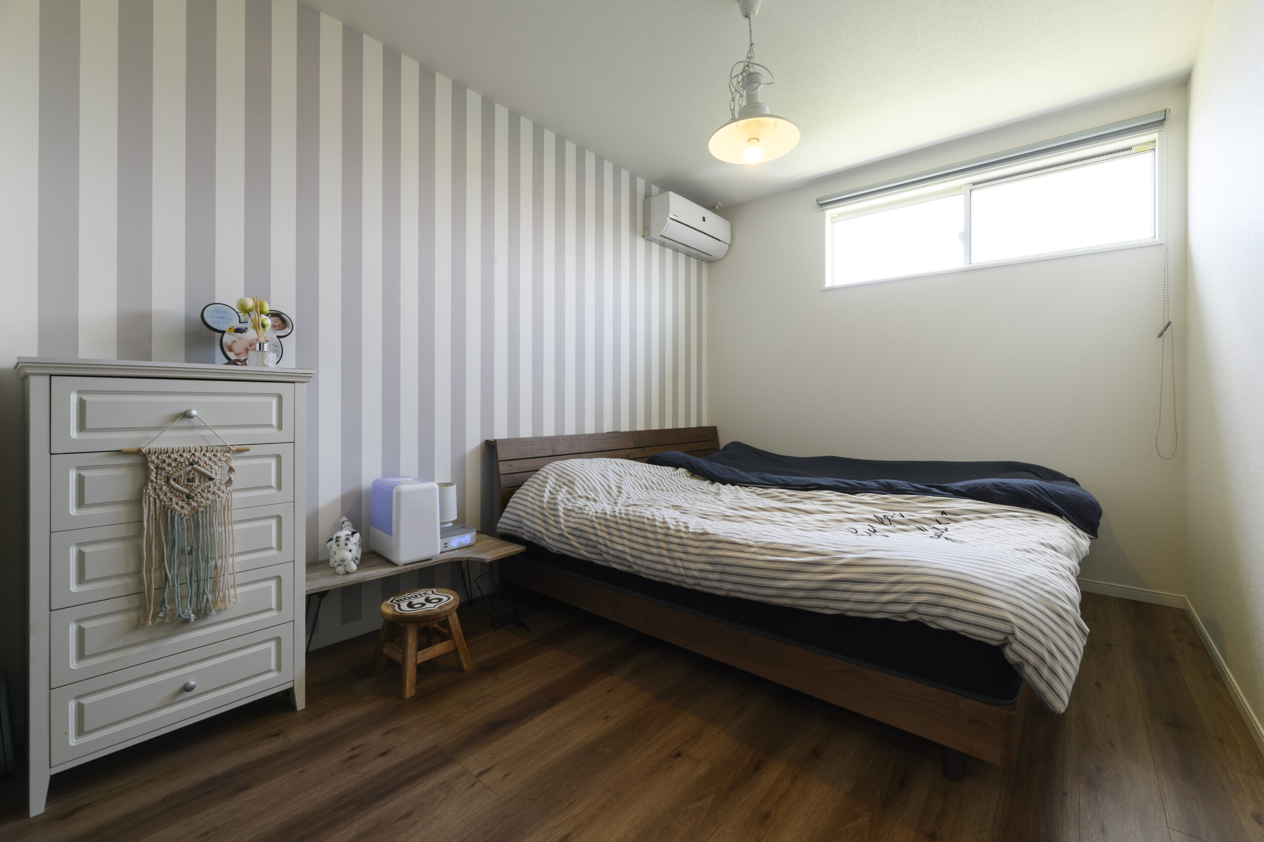 木材の温もりを感じるカリフォルニアスタイルの家