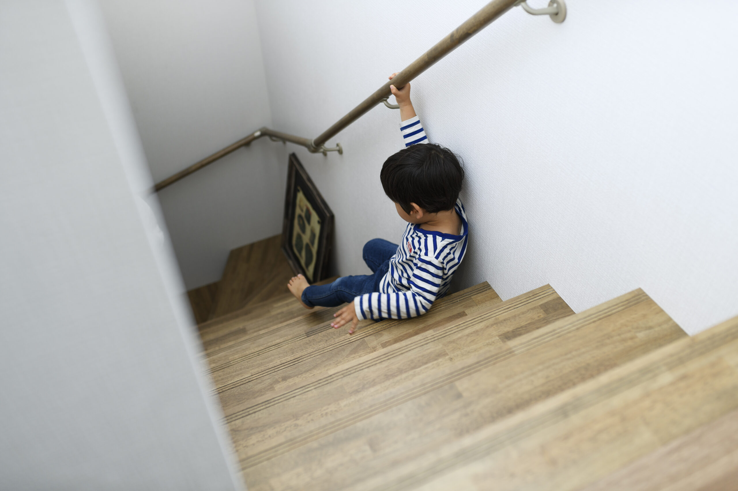 木材の温もりを感じるカリフォルニアスタイルの家