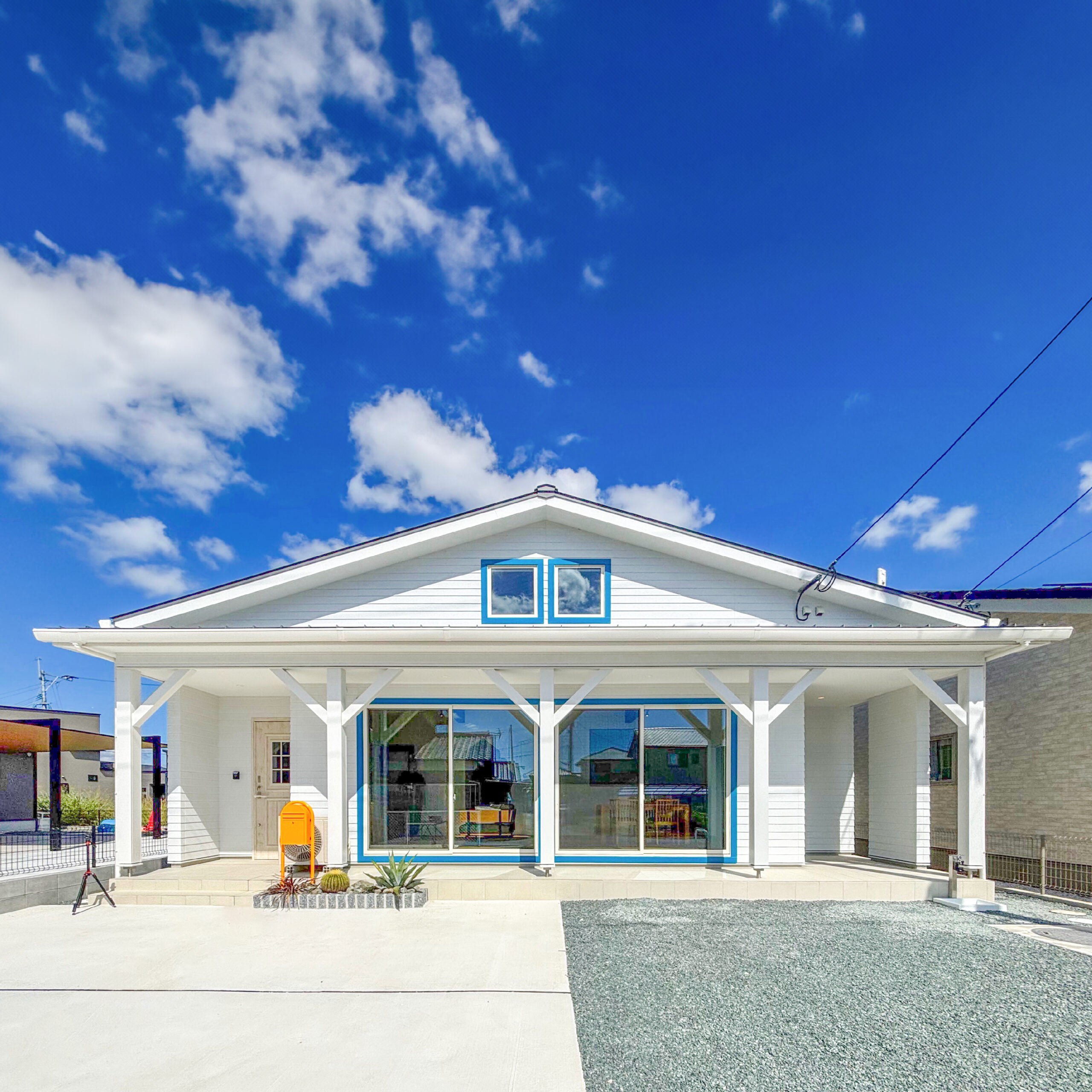 “カリフォルニアらしさ”を言語化して、外観・素材・色を迷わない