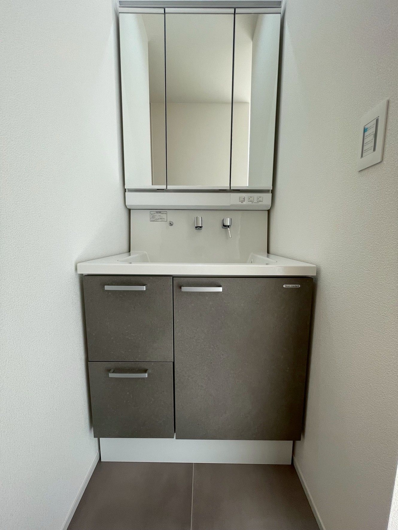 西区城山半田3丁目新築戸建て