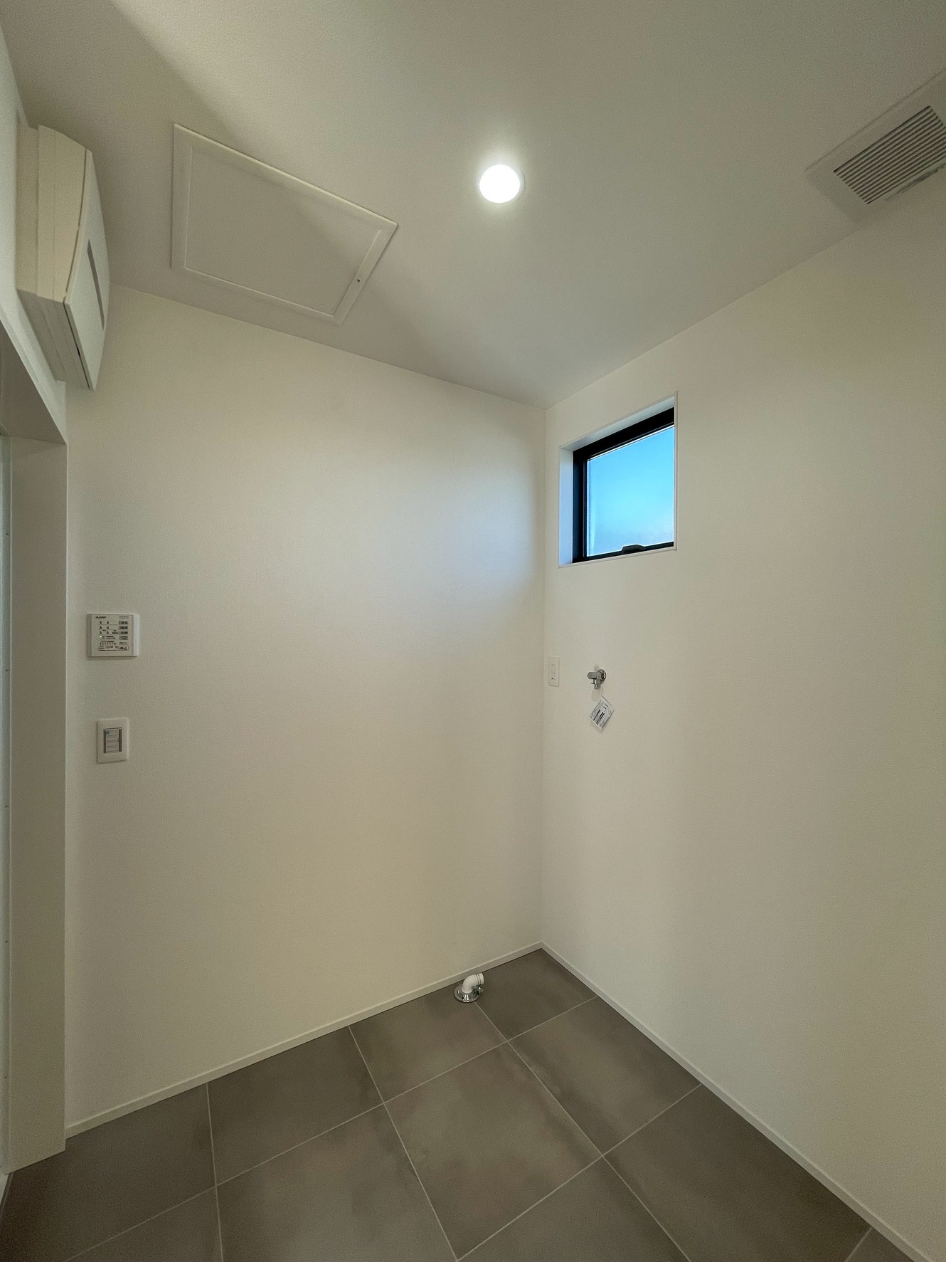 西区城山半田3丁目新築戸建て