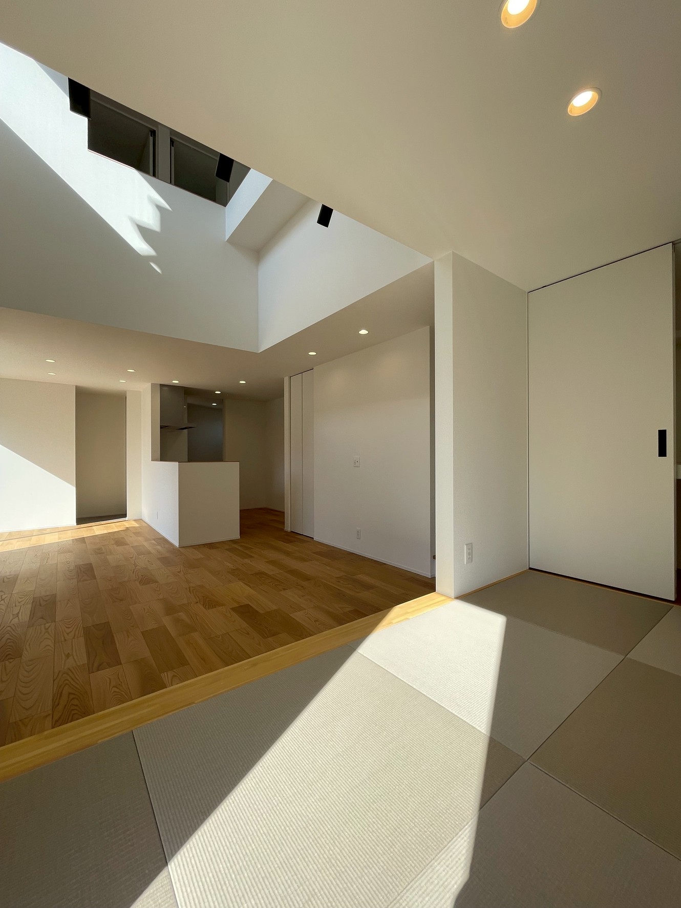 西区城山半田3丁目新築戸建て