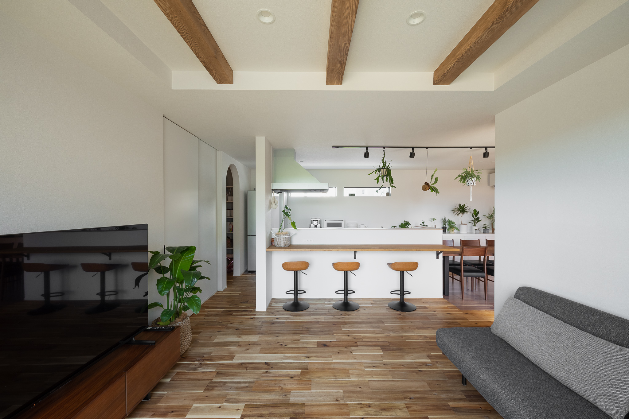 キッチンから家族全員が見渡せる大空間LDK