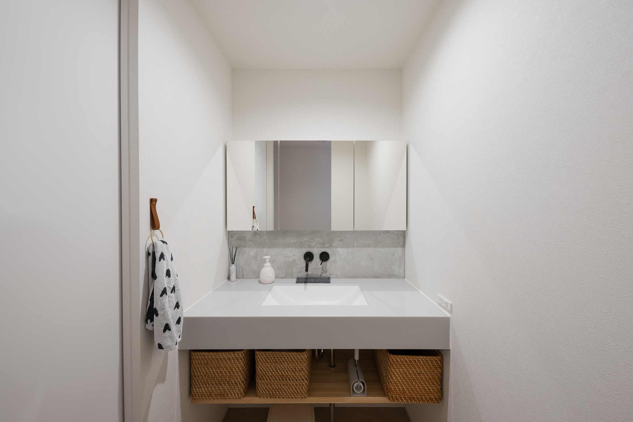 キッチンから家族全員が見渡せる大空間LDK