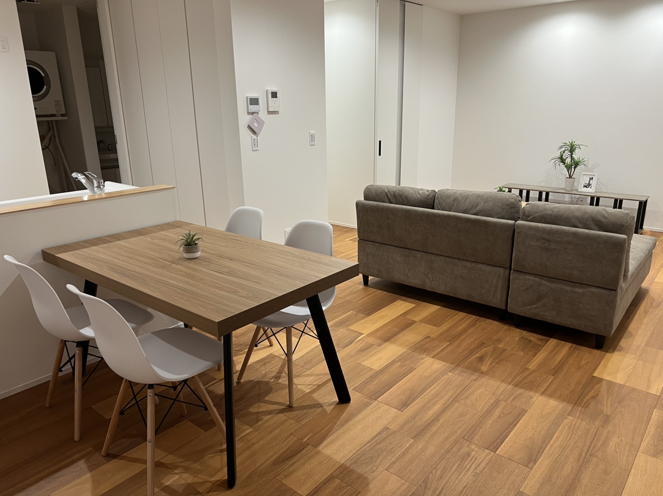 豪華すぎない。でも、ちゃんといい。2階建て4LDK 完成見学会