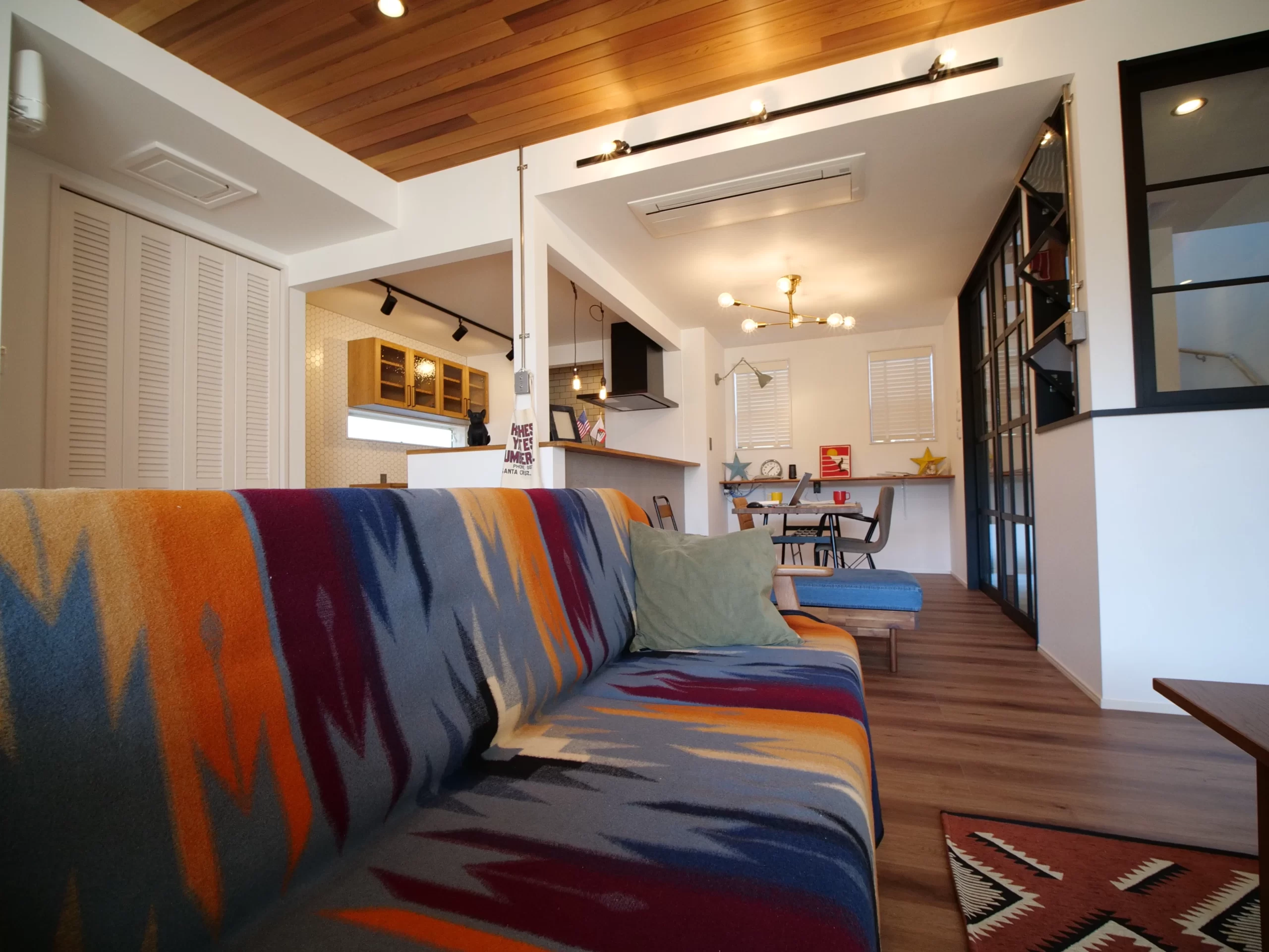 西海岸を味わえるカリフォルニアスタイルの家