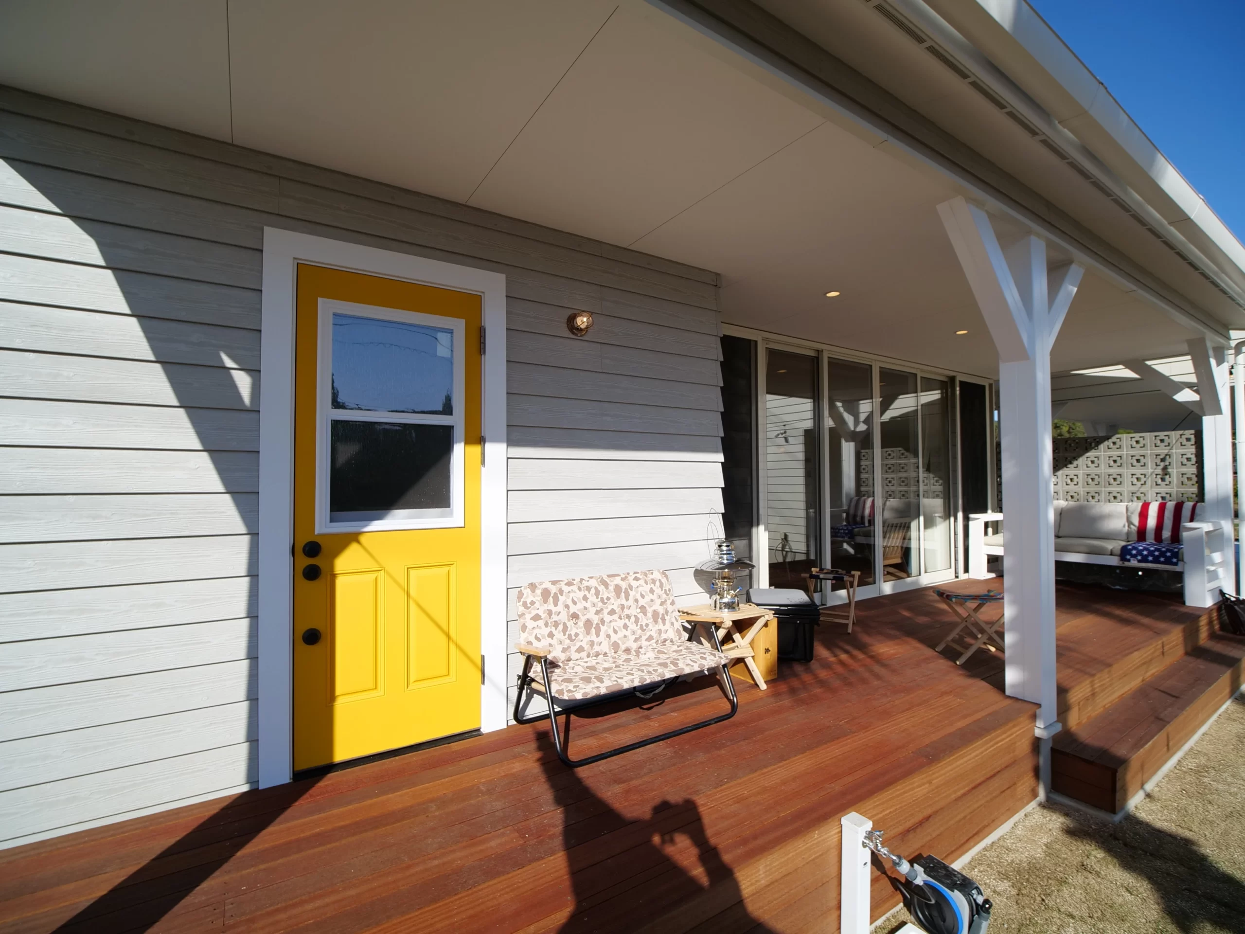 西海岸を味わえるカリフォルニアスタイルの家