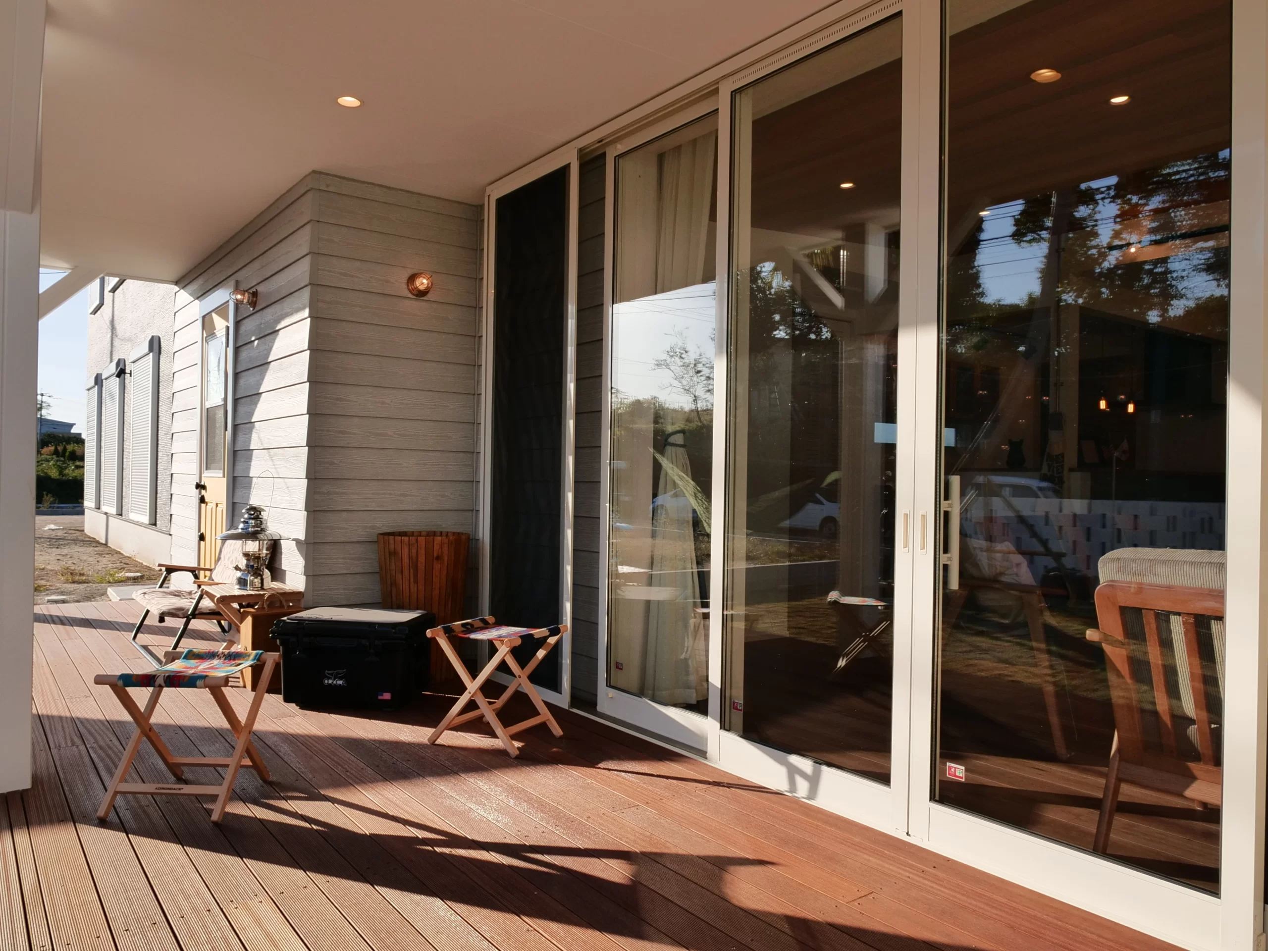 西海岸を味わえるカリフォルニアスタイルの家