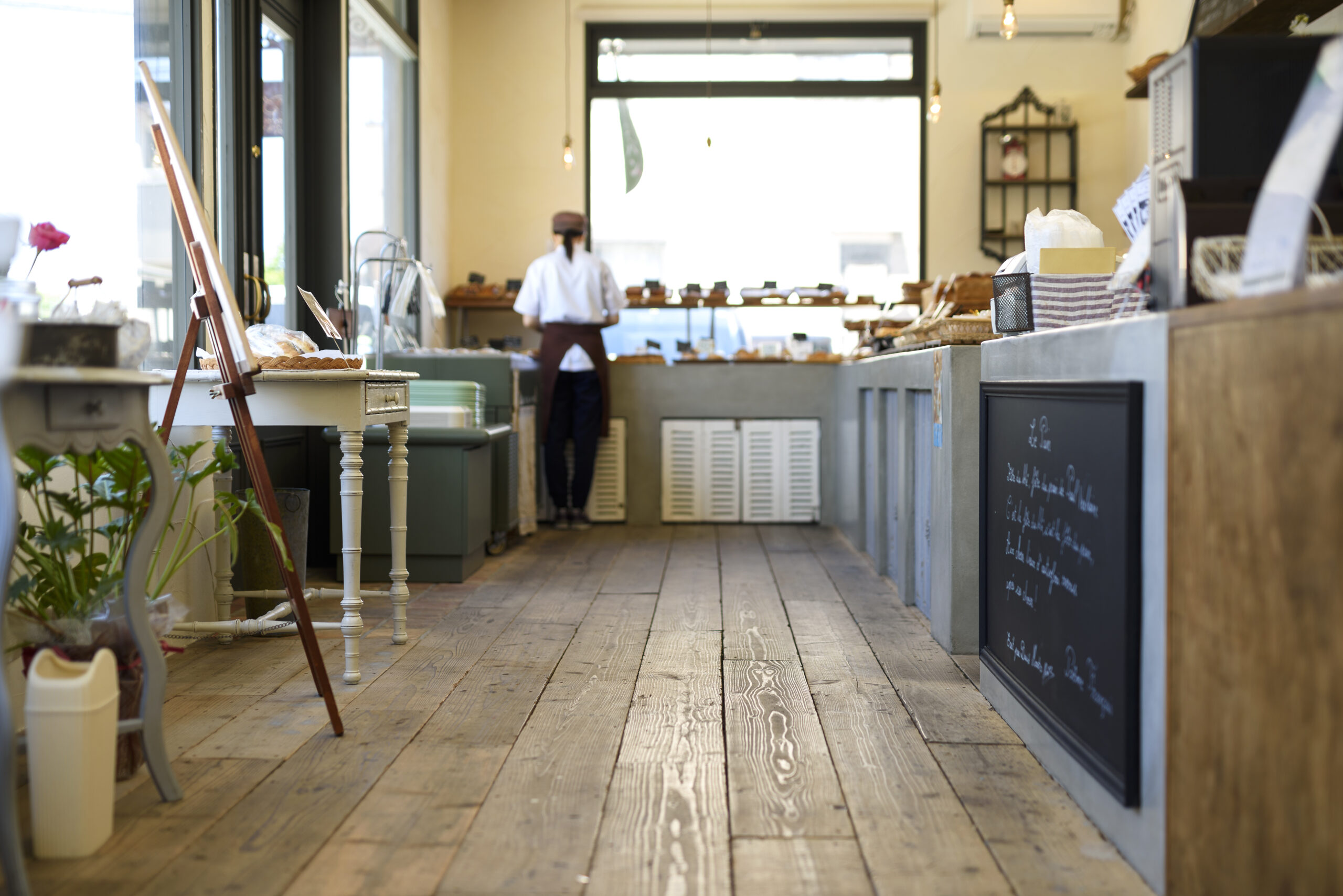 フランスアンティークを活かしたお店～シュシュコロネ～