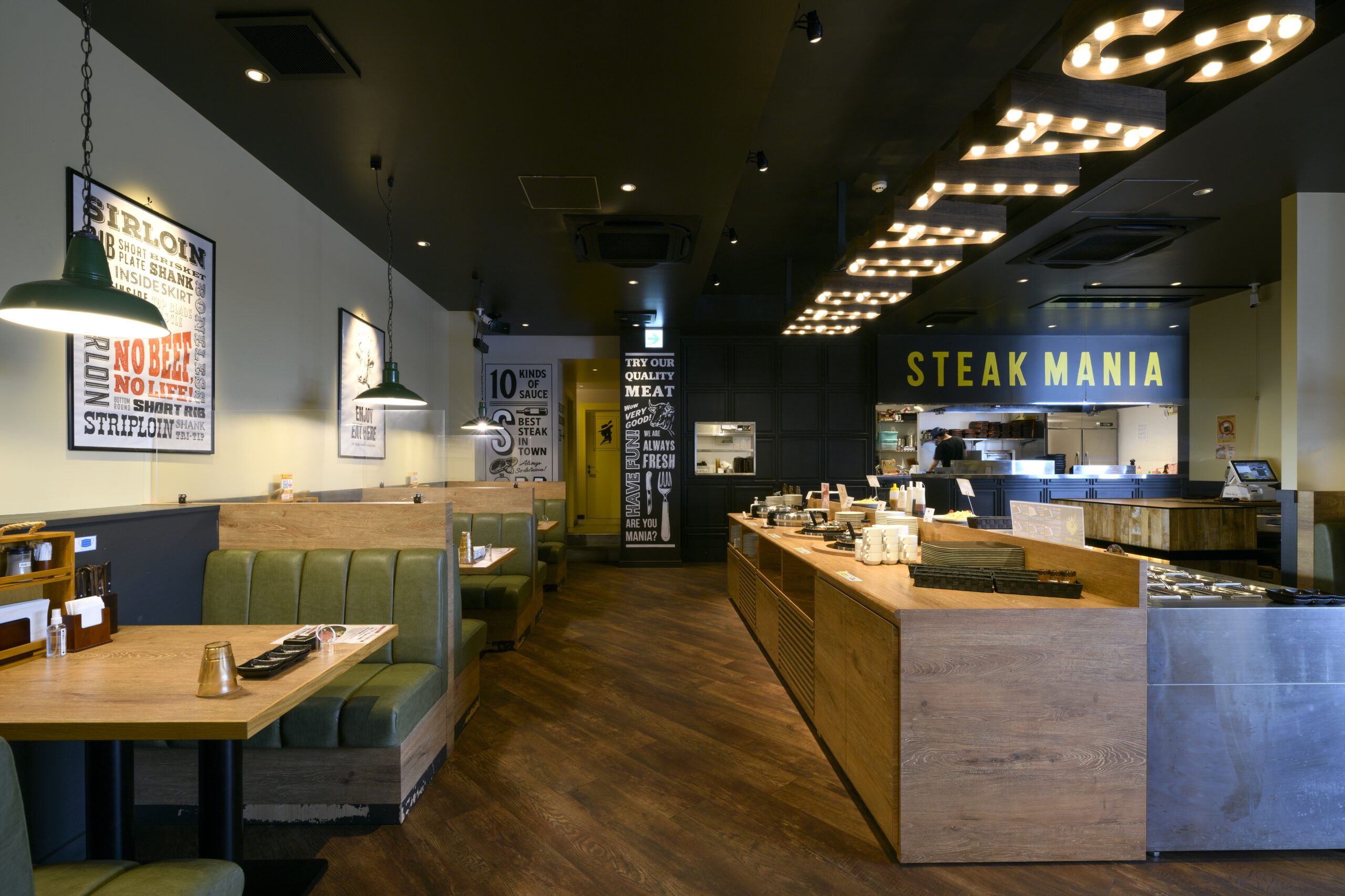 ジューシーなお肉の香り広がるステーキマニア