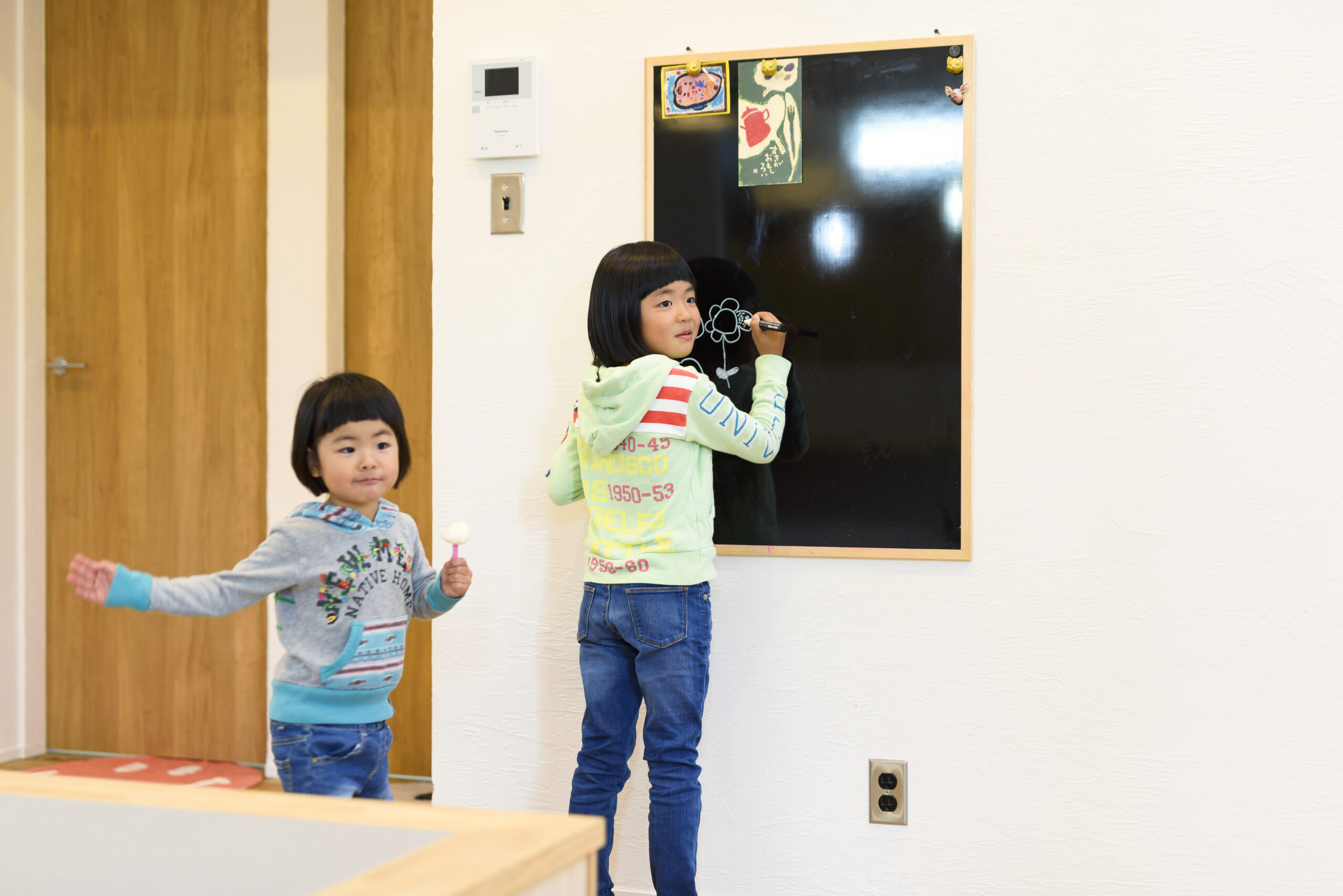 広々リビング・家事ラク動線で理想の平屋が実現！ワンフロアで家族との距離が近くなる住まい