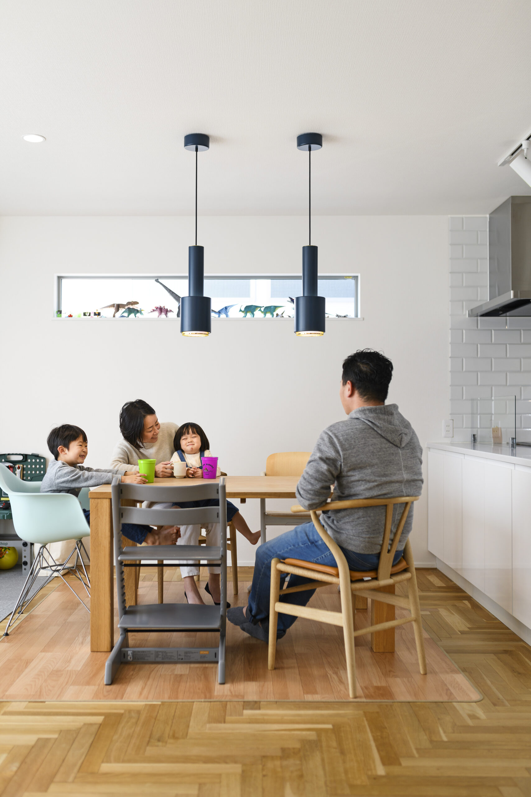 洗練された都会的な空間の家