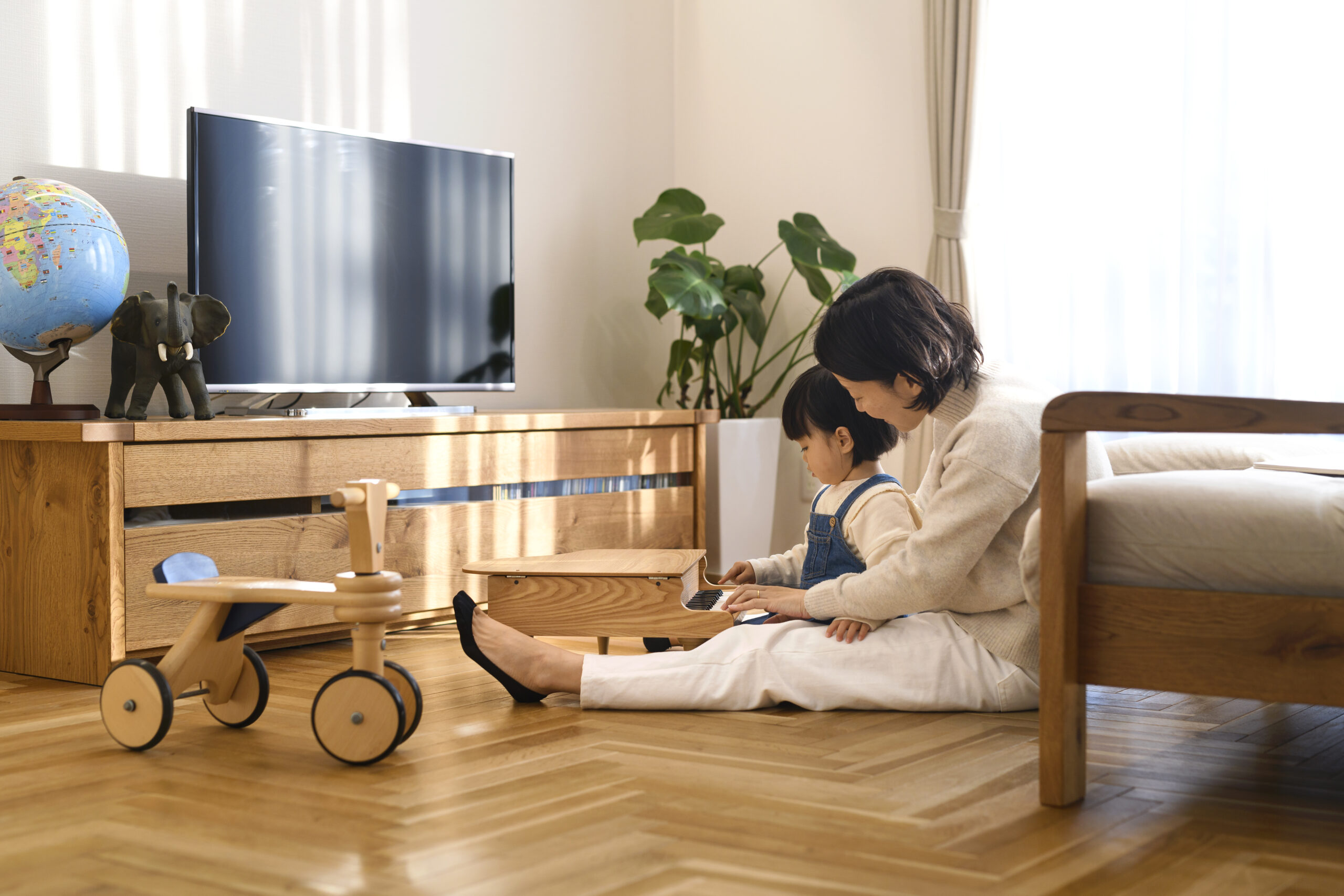 洗練された都会的な空間の家